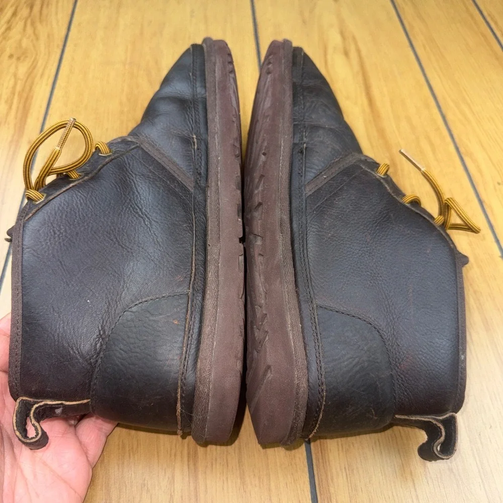 UGG Neumel Leather Boots Stout Brown Mens 11 Chukka Lace‎ Up 1008908